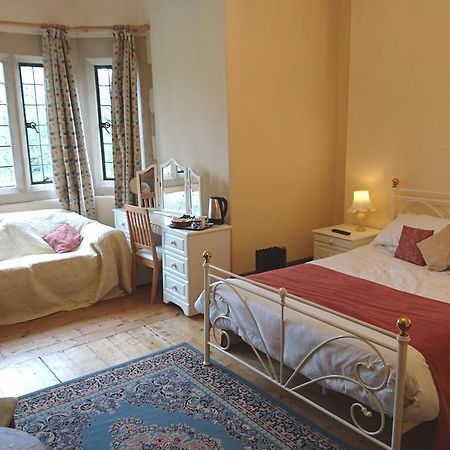 Cleeve House Bed and Breakfast Melksham Exterior foto