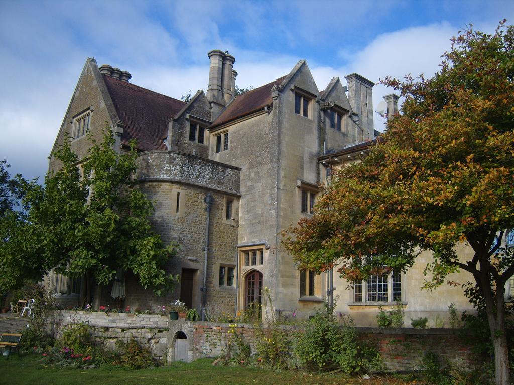 Cleeve House Bed and Breakfast Melksham Habitación foto