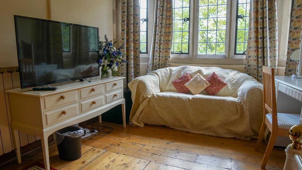 Cleeve House Bed and Breakfast Melksham Exterior foto