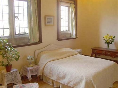 Cleeve House Bed and Breakfast Melksham Exterior foto