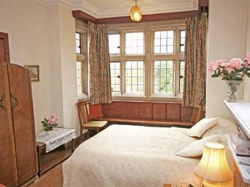 Cleeve House Bed and Breakfast Melksham Exterior foto